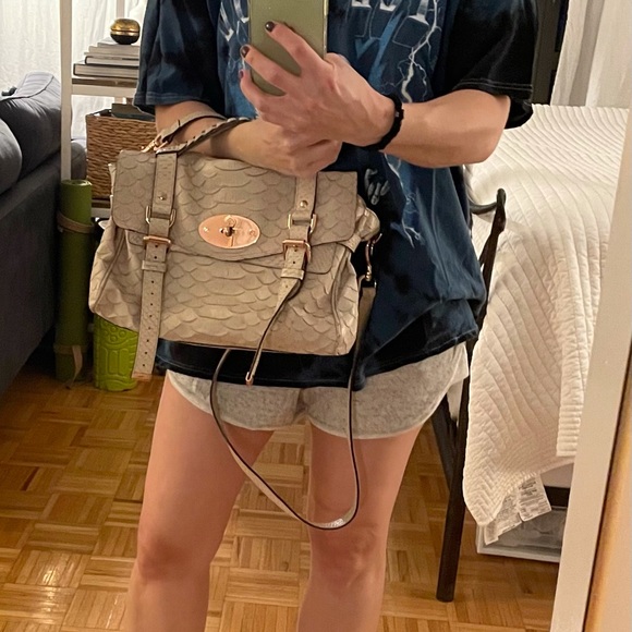 Cream Crocodile Mulberry top handle bag - Picture 10 of 11